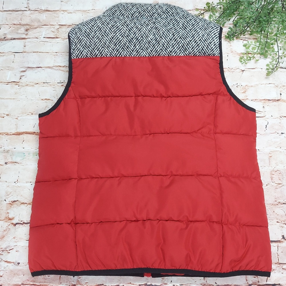 Ruff Hewn Red Puffer Vest - Picture 16 of 17
